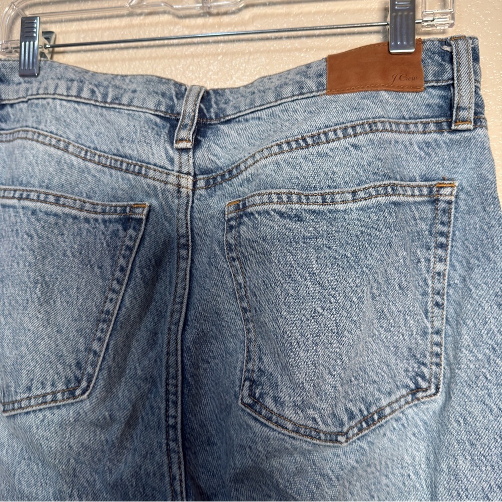 J. Crew Full-length demi-boot jean in Light Indigo wash Sz 28 - Picture 5 of 10